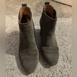 Vionic Paloma booties